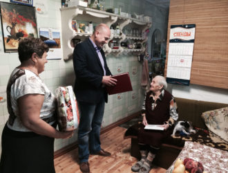 12 августа исполнилось 95 лет труженице тыла Евдокии Ивановне Наумовой