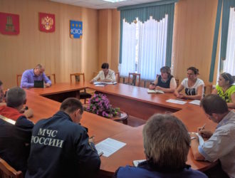 На заседании КЧС обсудили подготовку общеобразовательных учреждений района к 1 сентября