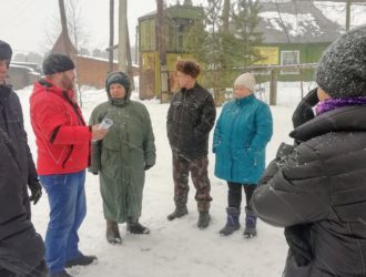 На встречах с жителями частного сектора особое внимание уделяется обязательной подготовке к паводку
