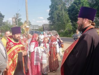В посёлке Максатиха встретили XX Большой Волжский Крестный ход