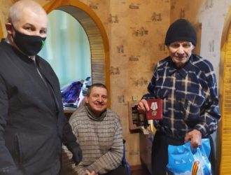 Глава Максатихинского района вручил первые юбилейные медали «75 лет Победы в Великой Отечественной войне 1941-1945 гг.»