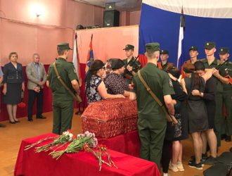 В Максатихинском районе простились с погибшим на Украине Максимом Ткачуком