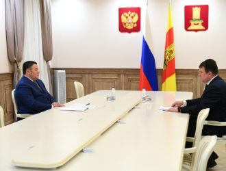 Губернатор Игорь Руденя провел встречу с главой Максатихинского муниципального округа Максимом Ховановым