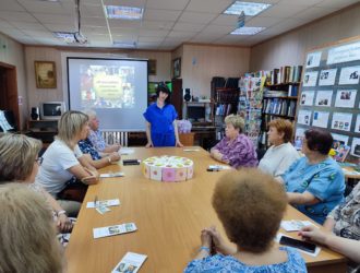 Сети для защиты и нити патриотических стихов: литературно-музыкальная гостиная «Я последний романтик ушедшего века»