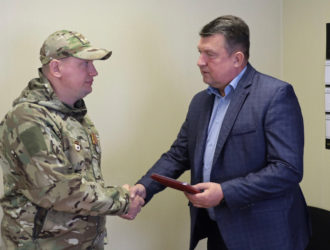 Государственные награды вручили героям СВО Максатихинского округа
