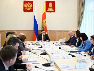 В Тверской области допсредства направят на ремонт захоронений и приобретение жилья многодетным