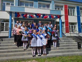 В школах Максатихинского муниципального округа прозвенел последний звонок