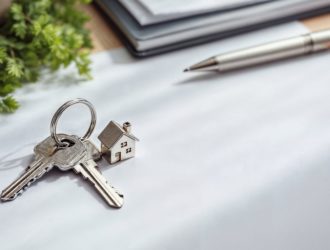 Администрация Максатихинского округа приобретет жилое помещение (квартиру) для детей-сирот