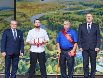 «Живём, работаем, празднуем вместе!»: в Максатихе отметили День округа