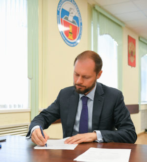Виталий Королев представил документы на регистрацию в качестве кандидата на должность Губернатора Тверской области