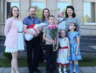 Жителям Тверской области предлагают поделиться радостью встречи со своими малышами и поучаствовать в региональной акции